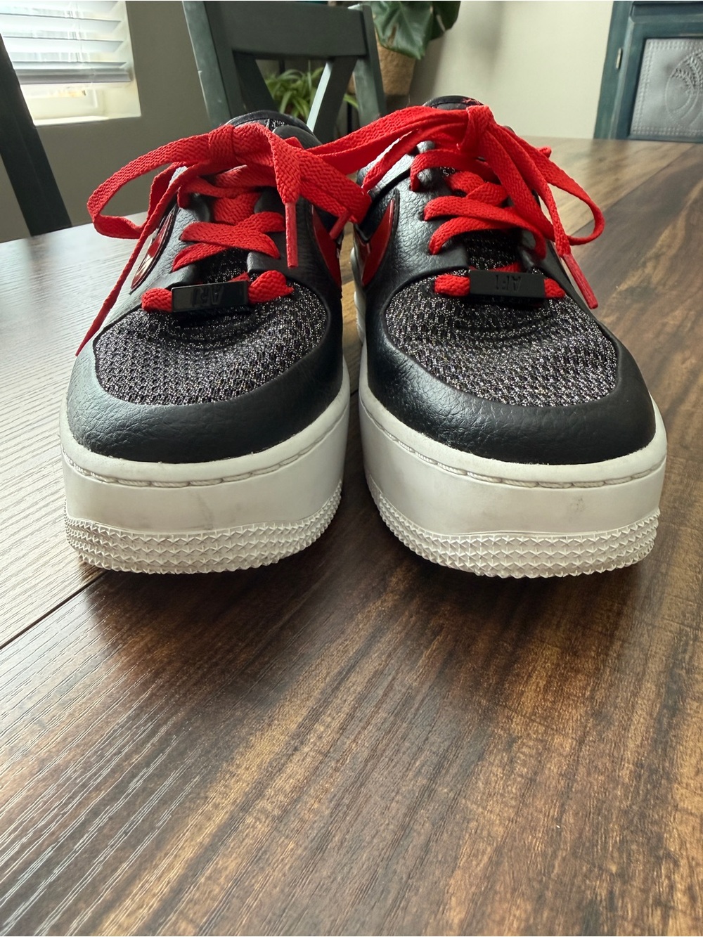 Nike Air Force 1 Sage Low Platform Sneakers Black Red Women’s Size 7 sample - Picture 3 of 10